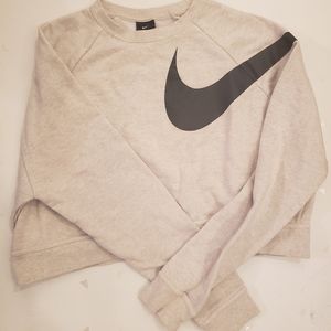 Nike crop long sleeve sweatshirt